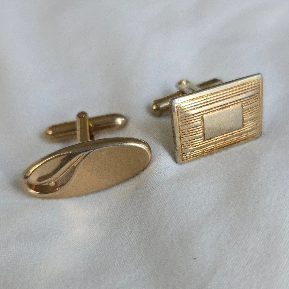VTG Gold Cufflinks Mismatched Mens OS Rectangular Oval Swirl Geometric Unbranded